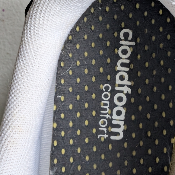 Adidas Classic White and Black Comfort Sneakers - Picture 5 of 5